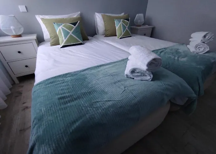 Beachfront Назаре